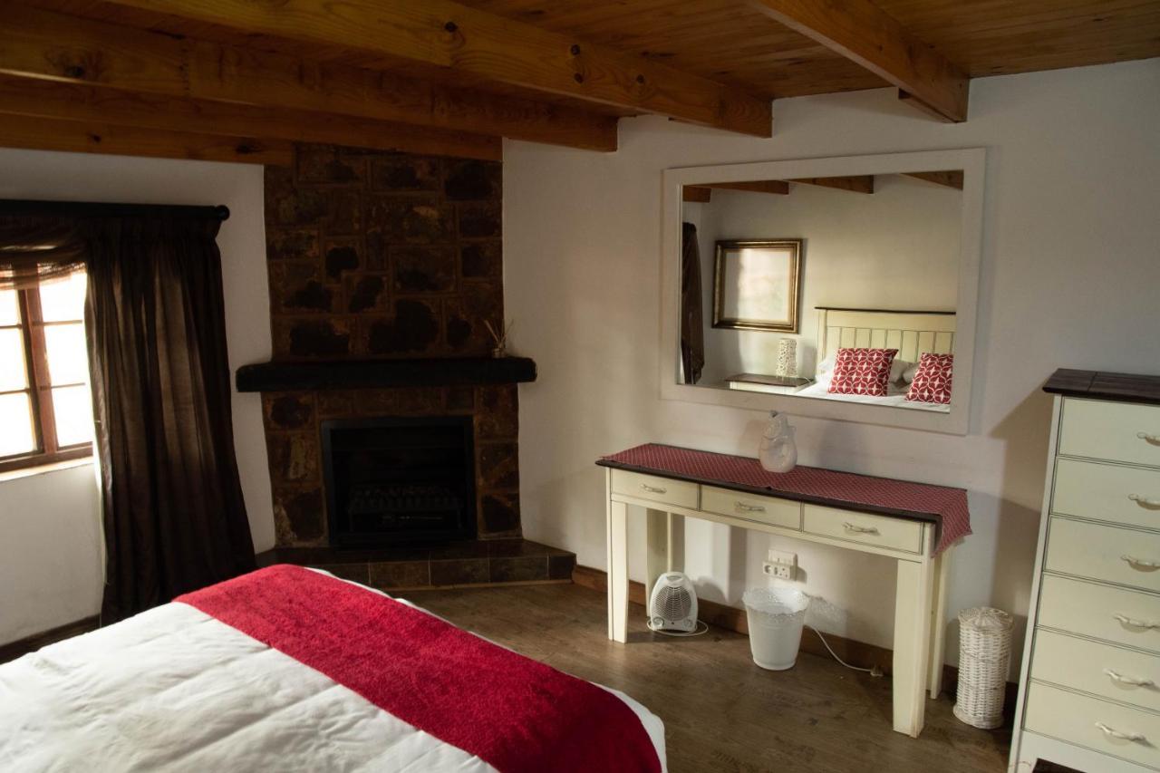 Critchley Hackle - Managers Cottage Dullstroom Exterior photo