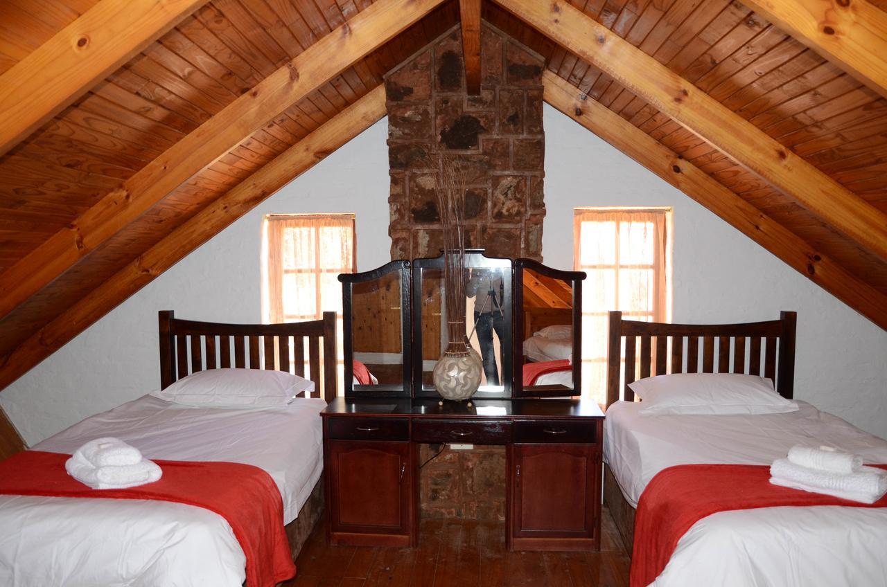 Critchley Hackle - Managers Cottage Dullstroom Exterior photo